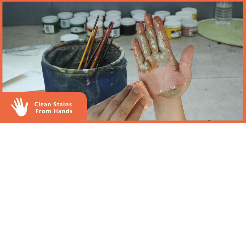 Degreasing and cleaning wipes to remove oil stains from the sink