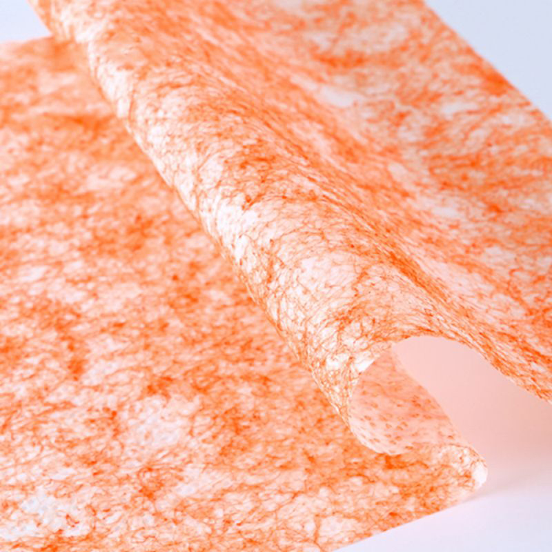 Degreasing and cleaning wipes to remove oil stains from the sink