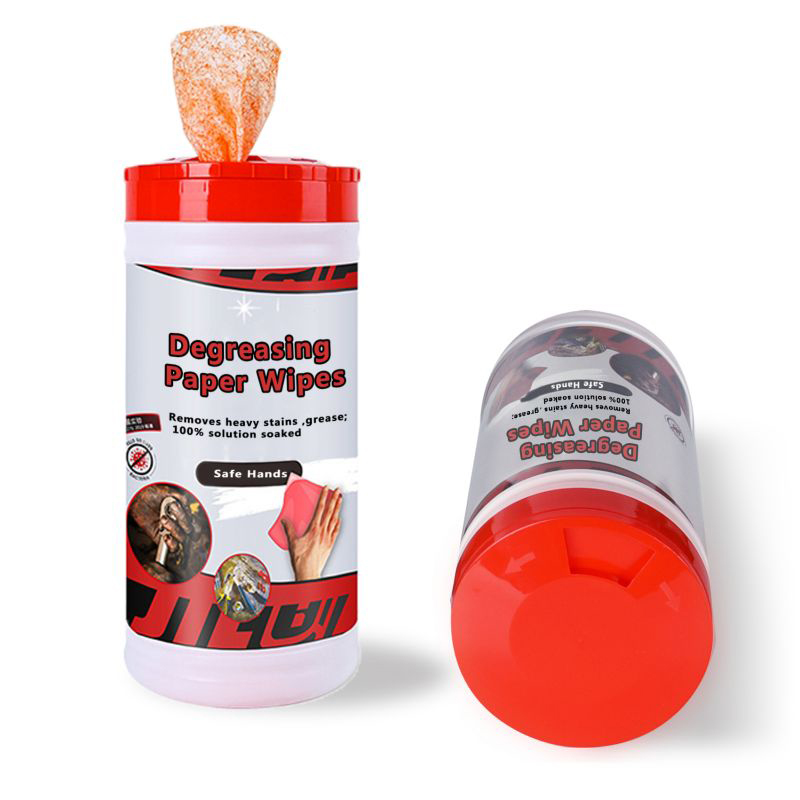 Degreasing cleaning wipes to remove oil stains from hands or tables